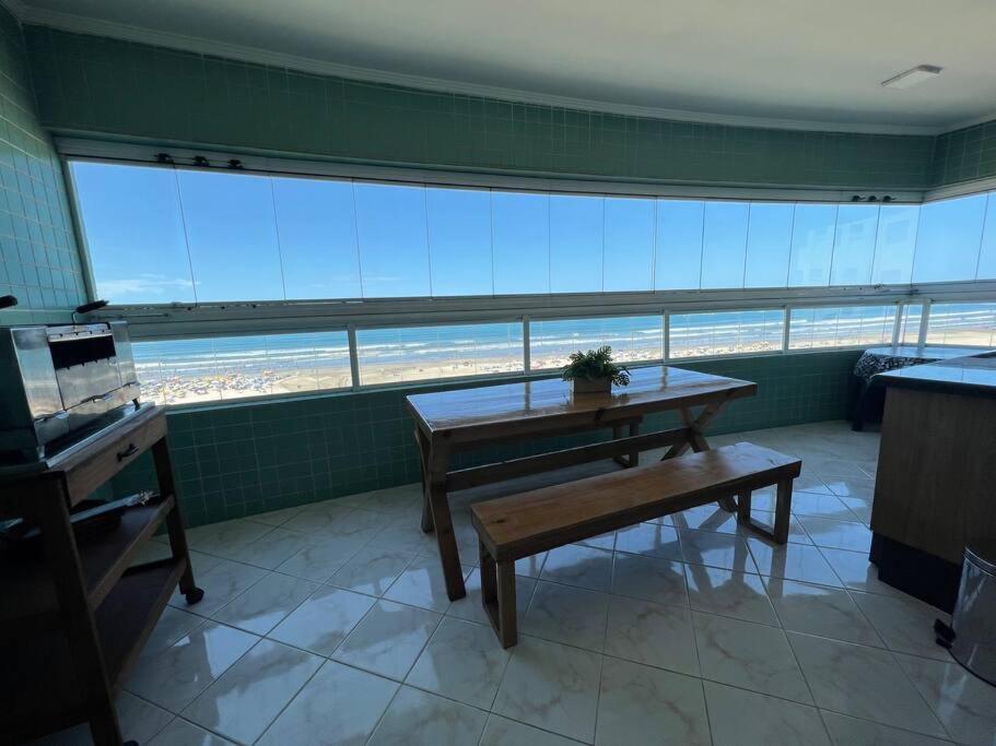 Apartamento Guilhermina De Frente Para O Mar Praia Grande  Exteriér fotografie